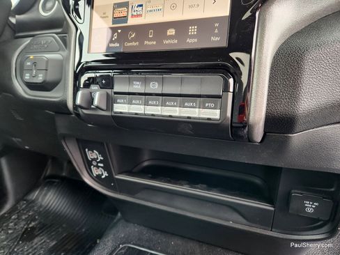 New 2026 RAM 3500 Tradesman image 35