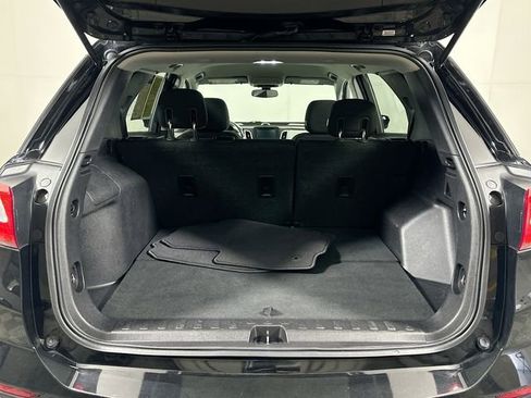 Used 2018 Chevrolet Equinox LT AWD/4WD image 29