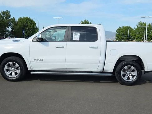Used 2022 RAM 1500 Laramie AWD/4WD image 5