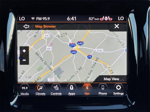 Used 2018 Jeep Compass Limited w/ Navigation Group image 12