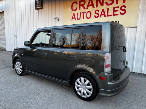 Used 2005 Scion xB image 6