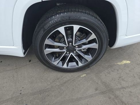 Used 2023 Jeep Grand Cherokee L Overland image 26