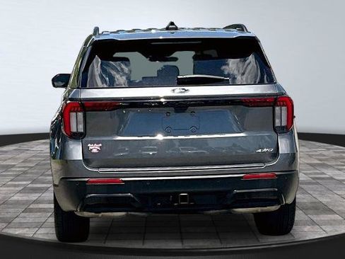 Certified 2025 Ford Explorer ST-Line w/ ST-Line Street Pack AWD/4WD image 4