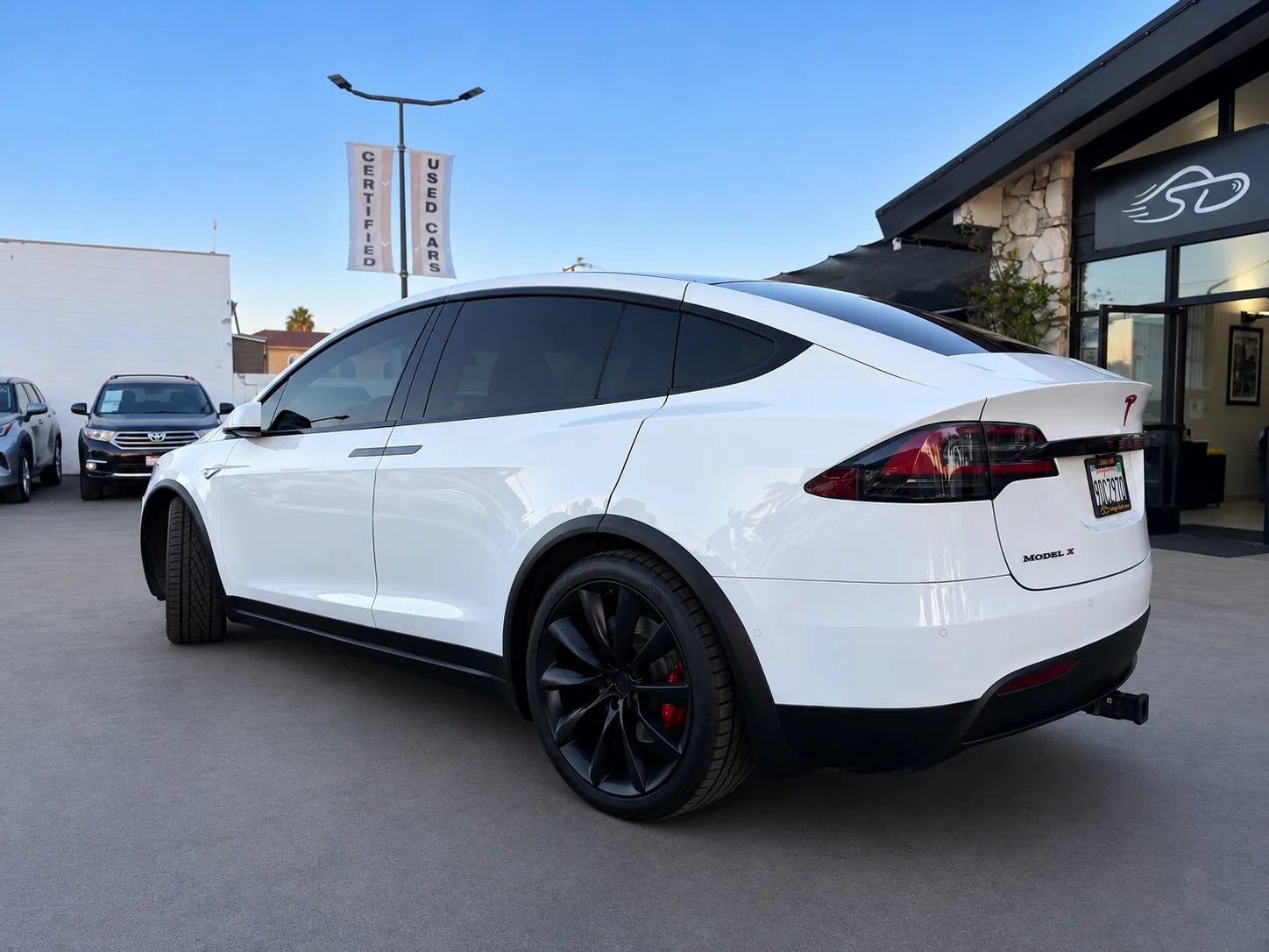 Used 2016 Tesla Model X P90D AWD/4WD image 3