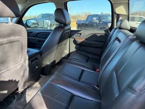 Used 2011 Chevrolet Silverado 1500 LTZ w/ LTZ White Diamond Edition AWD/4WD image 6