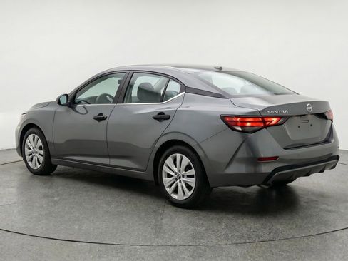 Used 2025 Nissan Sentra S FWD image 6