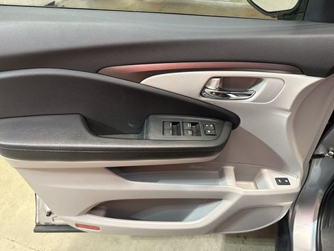 Used 2016 Honda Pilot EX-L image 15