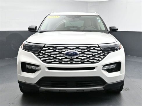 Used 2022 Ford Explorer Platinum w/ Equipment Group 601A image 5