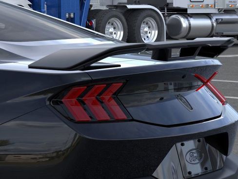 New 2025 Ford Mustang Dark Horse image 22