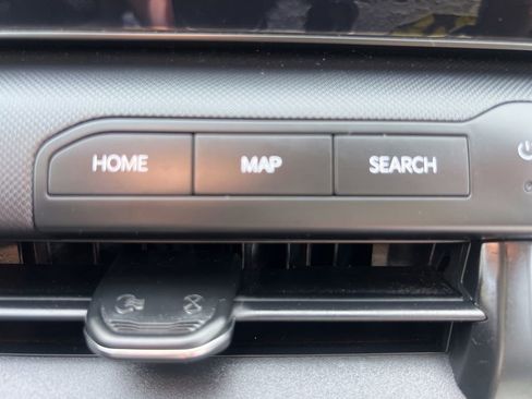 Used 2025 Kia K4 FWD image 61