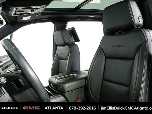 Certified 2023 GMC Yukon Denali w/ Denali Reserve Package image 6