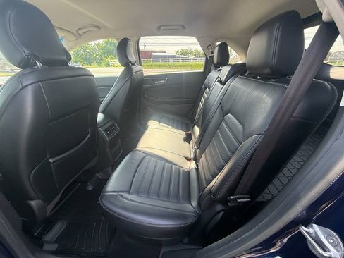Used 2016 Ford Edge SEL w/ Equipment Group 201A AWD/4WD image 19