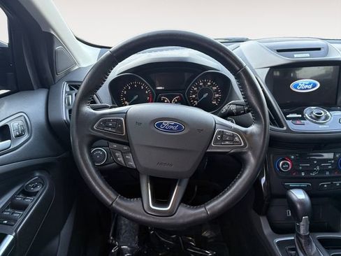 Used 2017 Ford Escape Titanium image 12