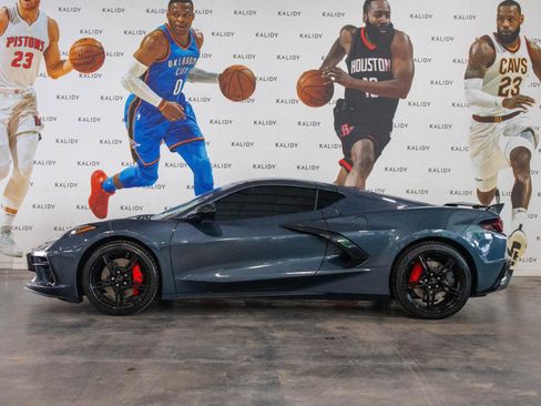 Used 2020 Chevrolet Corvette Stingray Preferred Cpe w/ 2LT Preferred Equipment Group RWD image 15