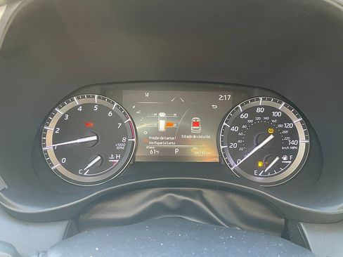 Used 2020 Toyota Highlander XLE image 15