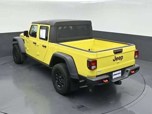 Used 2023 Jeep Gladiator Mojave AWD/4WD image 45