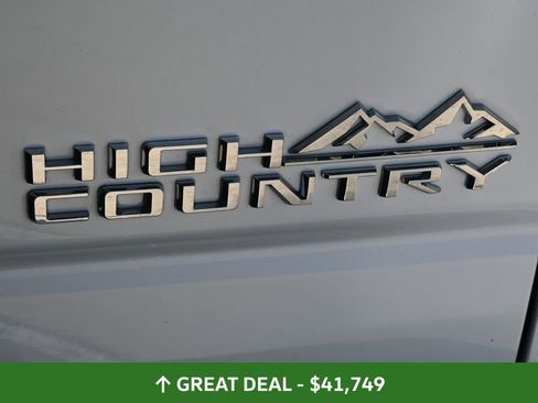 Used 2022 Chevrolet Silverado 1500 High Country w/ High Country Premium Package image 21