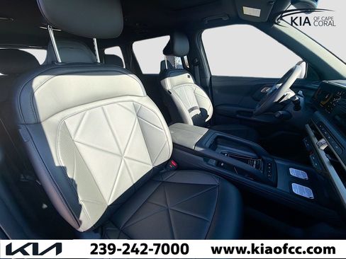 New 2027 Kia Telluride EX image 15