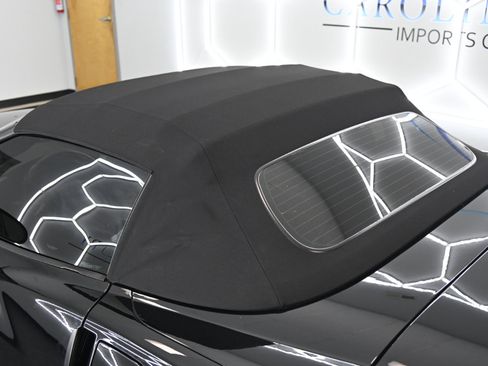 Used 2006 Chevrolet Corvette Convertible w/ Preferred Equipment Group image 16