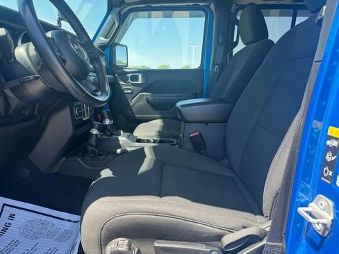 Used 2022 Jeep Wrangler Unlimited Sport AWD/4WD image 10