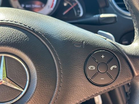 Used 2009 Mercedes-Benz SL 550 image 21