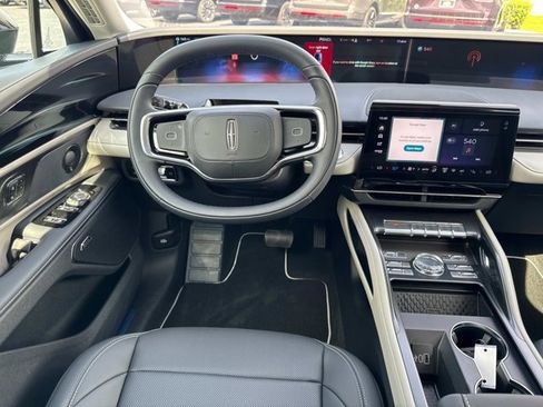 New 2025 Lincoln Nautilus Premier w/ Equipment Group 102A image 25