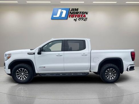 Used 2020 GMC Sierra 1500 AT4 w/ Off-Road Performance Package image 8
