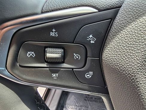 New 2026 Chevrolet Trax LT w/ Driver Confidence Package FWD image 21