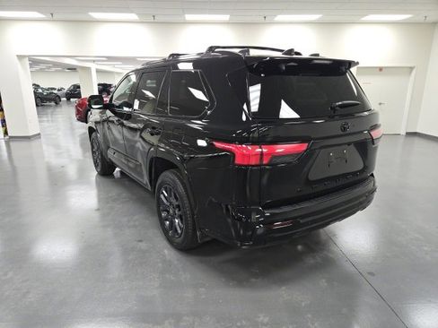 New 2026 Toyota Sequoia Platinum image 4