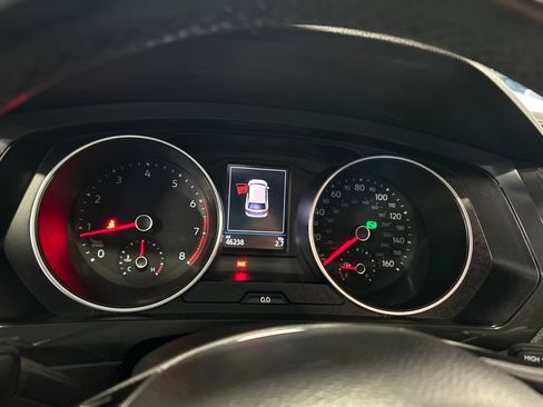Used 2019 Volkswagen Tiguan SE image 20