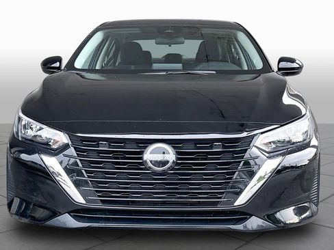Used 2025 Nissan Sentra SV FWD image 4