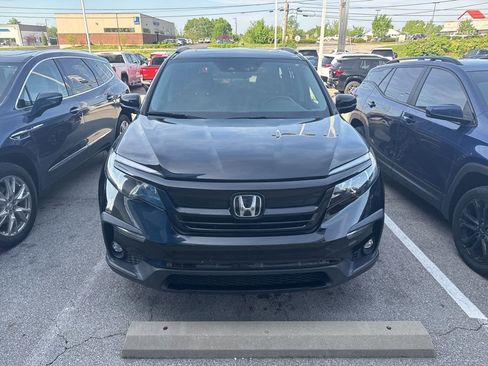 Used 2022 Honda Pilot Special Edition image 3