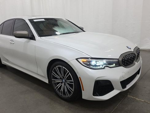 Used 2021 BMW M340i RWD image 5
