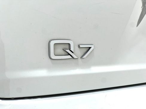 Used 2017 Audi Q7 3.0T Premium Plus w/ Premium Plus Package AWD/4WD image 46