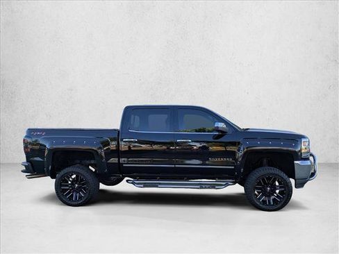 Used 2018 Chevrolet Silverado 1500 LTZ w/ Sport Package AWD/4WD image 4