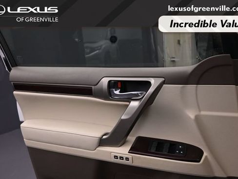 Used 2018 Lexus GX 460 Premium w/ Premium Package AWD/4WD image 22