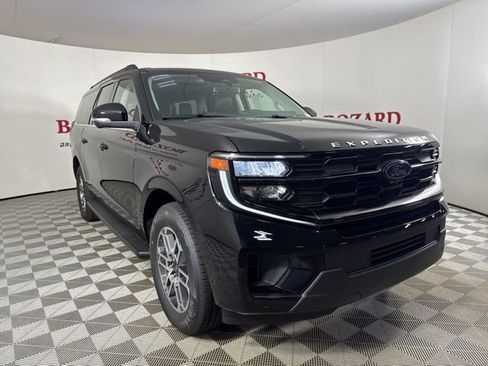 New 2025 Ford Expedition Max Active image 1