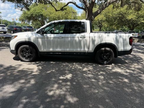 Used 2024 Honda Ridgeline Black Edition image 8