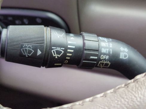 Used 2004 Ford Excursion Eddie Bauer image 26