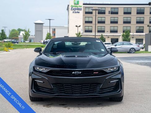 Used 2022 Chevrolet Camaro SS image 2