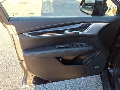 Used 2023 Cadillac XT5 Premium Luxury image 28