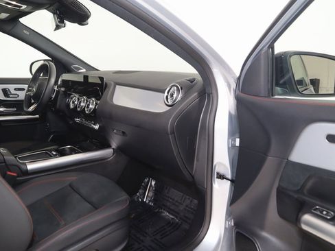 Used 2024 Mercedes-Benz GLA 35 AMG 4MATIC image 66