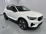 New 2025 Volvo XC40 B5 Plus w/ Protection Package Premier image 4