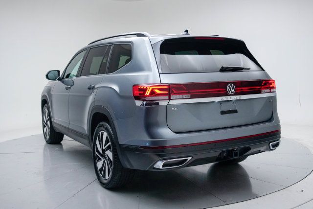 Used 2024 Volkswagen Atlas SE AWD/4WD image 25
