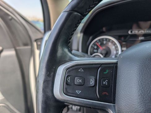 Used 2019 RAM 1500 Big Horn AWD/4WD image 11
