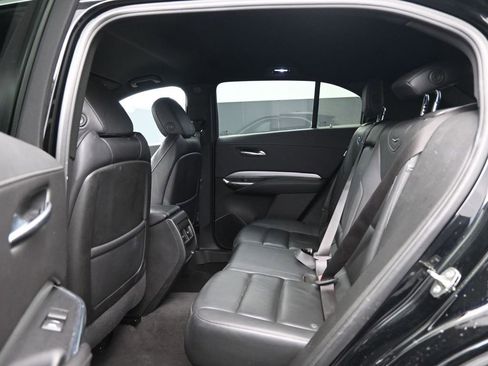 Used 2023 Cadillac XT4 Premium Luxury image 32