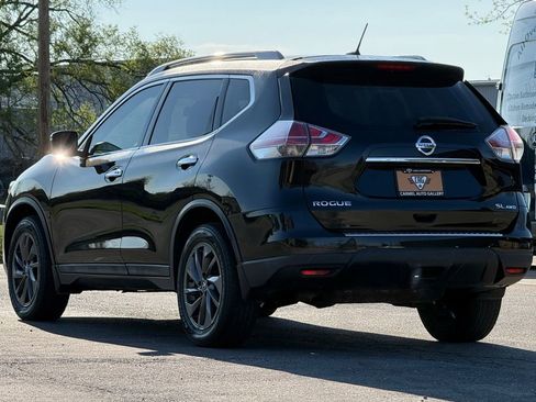 Used 2016 Nissan Rogue SL w/ SL Premium Package image 3