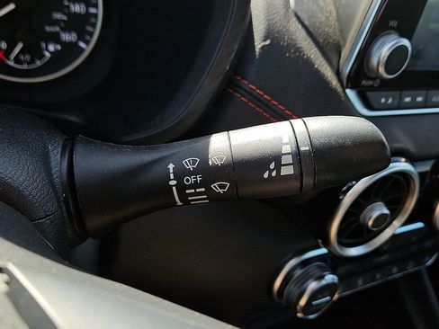 Used 2024 Nissan Sentra SR image 25