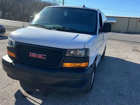 Used 2023 GMC Savana 2500 Extended image 1