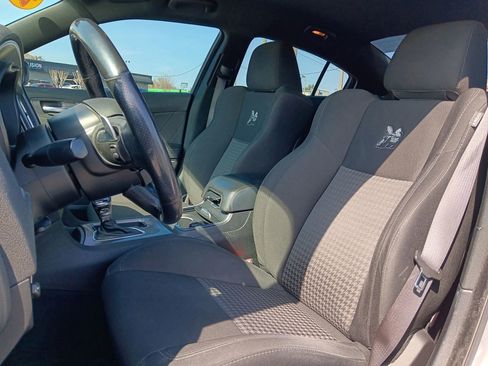 Used 2019 Dodge Charger Scat Pack image 19